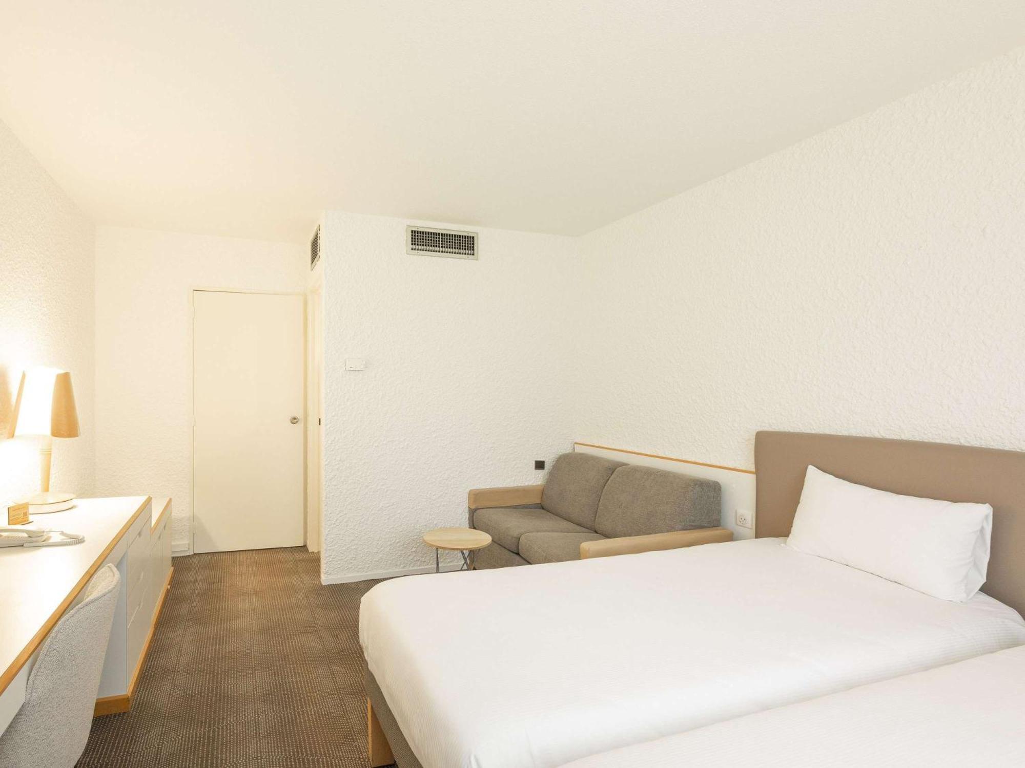 Novotel Macon Nord - Porte De Bourgogne Dış mekan fotoğraf
