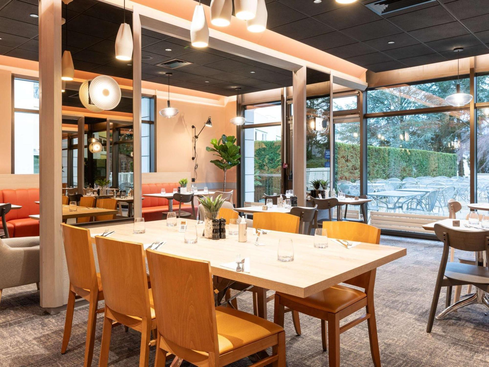 Novotel Macon Nord - Porte De Bourgogne Dış mekan fotoğraf